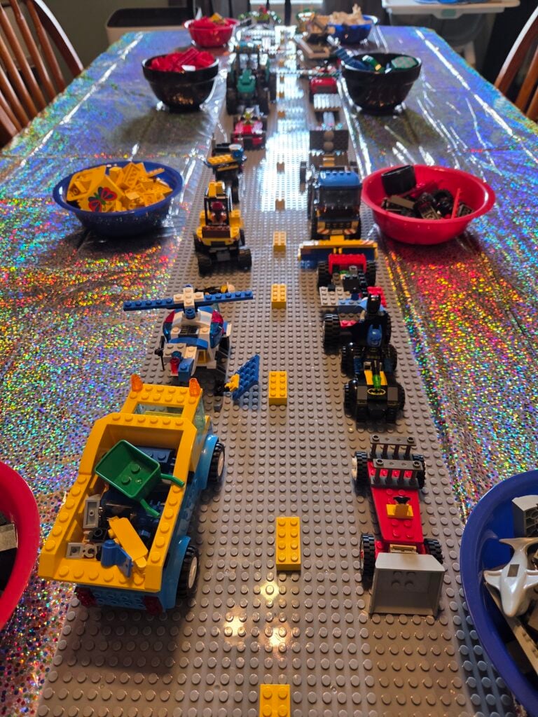 diy lego party decor
